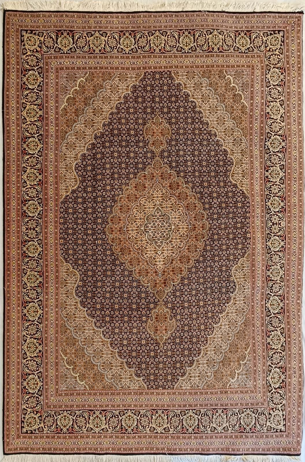 IRANIAN TABRIZ HANDMADE WOOL CARPET