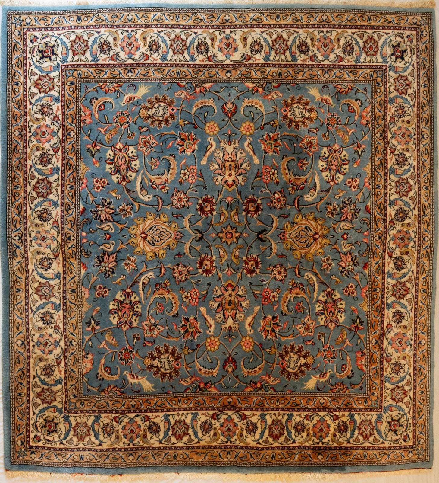 IRANIAN SAROUGH HANDMADE WOOL CARPET
